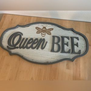 Adorable Queen Bee wall art